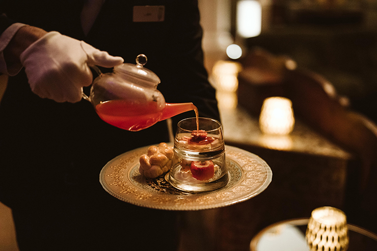FOOD & DRINK BY DINE