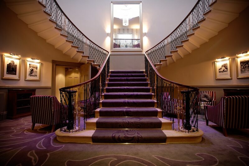 Dine Venues | The Mansion | Sweeping Staircase