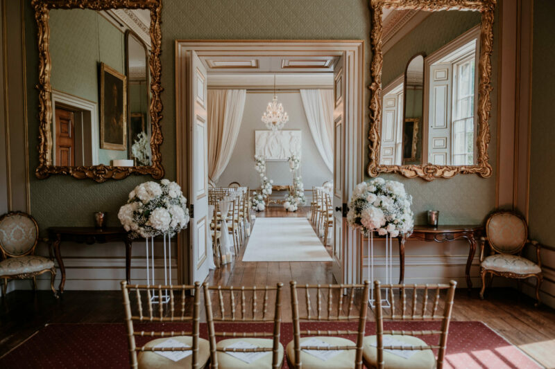 Dine Venues | Rise Hall | Summer wedding Yorkshire | Luxury wedding venue with bedrooms